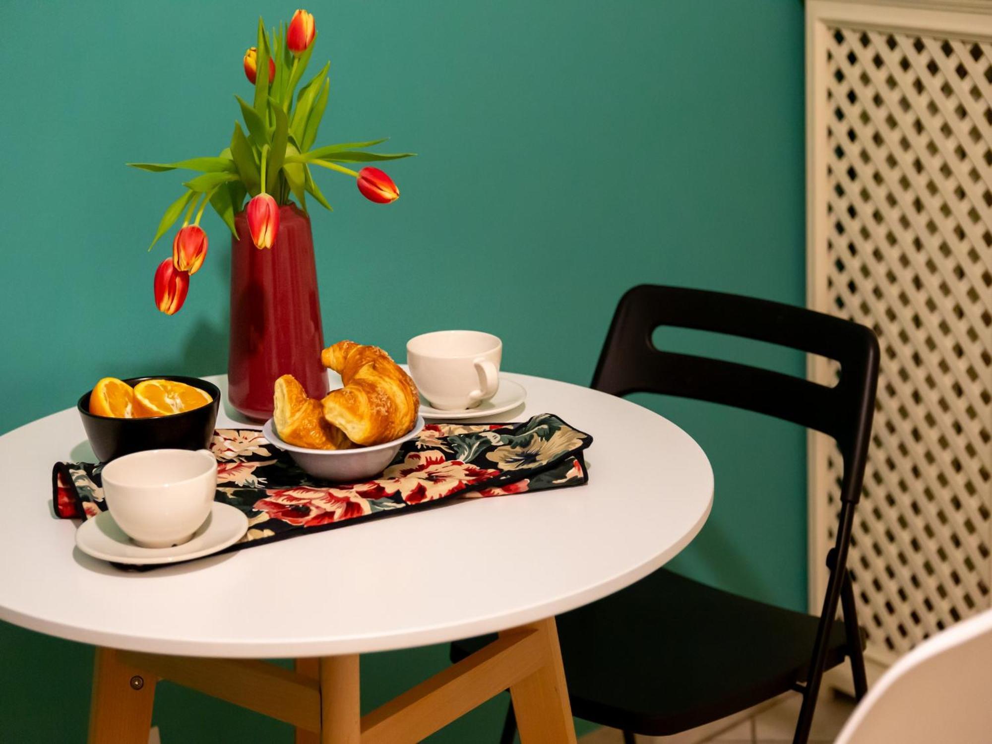 The Best Rent - Spacious One-Bedroom Apartment Near The Columns Of San Lorenzo มิลาน ภายนอก รูปภาพ