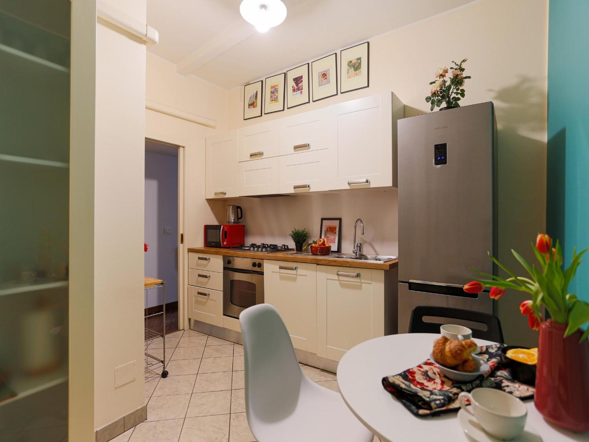 The Best Rent - Spacious One-Bedroom Apartment Near The Columns Of San Lorenzo มิลาน ภายนอก รูปภาพ