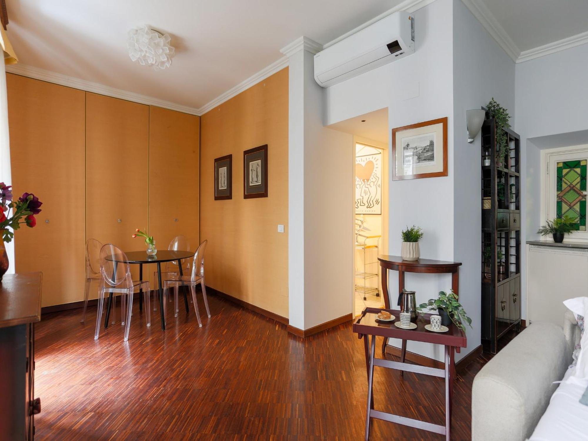 The Best Rent - Spacious One-Bedroom Apartment Near The Columns Of San Lorenzo มิลาน ภายนอก รูปภาพ